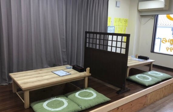 高砂にて美味しい串カツを召し上がりたいなら掘りごたつ席のある居酒屋へ